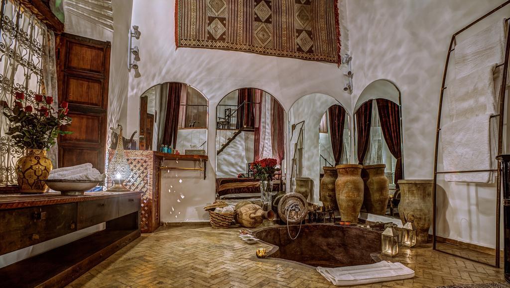 Riad Almaz فاس الغرفة الصورة