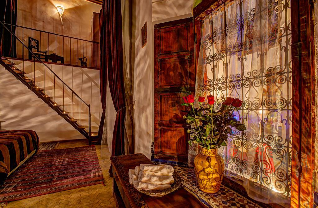 Riad Almaz فاس الغرفة الصورة